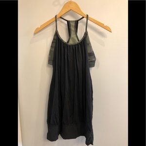 Lululemon yoga/athletic top